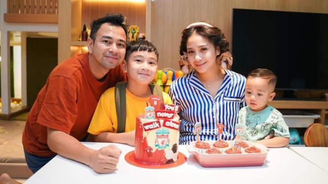 Keluarga Raffi Ahmad dan Nagita Slavina.
