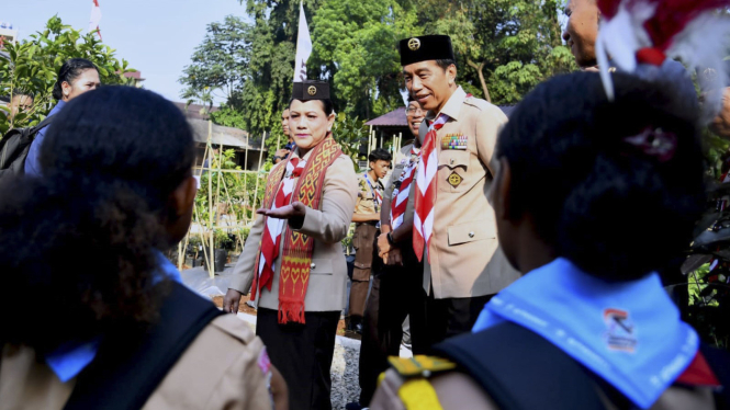 Presiden Jokowi dan Ibu Iriana Tinjau Raimuna Nasional XII
