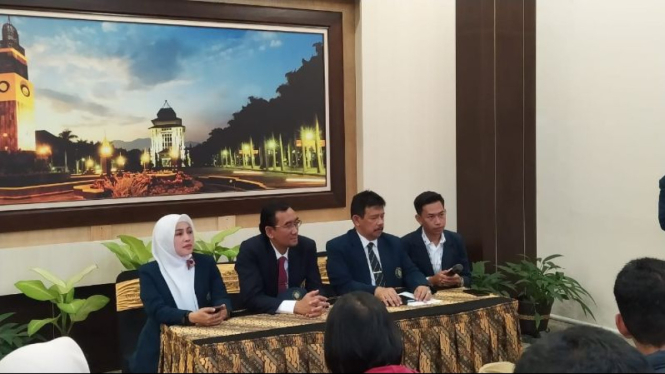 Ketua Pelaksana PKKMB Raja UB Brawijaya 2023 Pugoh Ananta (paling kanan).