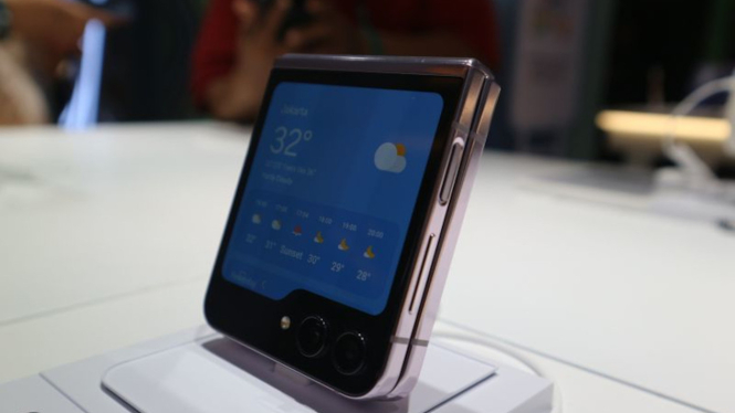 Samsung Galaxy Z Flip5.