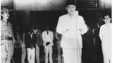 Pembacaan teks proklamasi