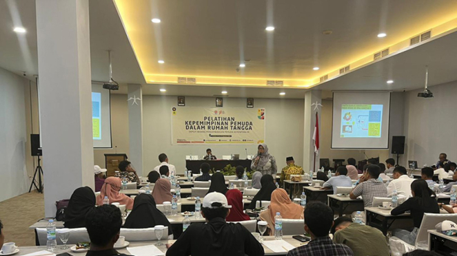 Transformasi Pemuda Desa Tenjolayar: Melahirkan Pemimpin Muda Berdaya dan Inspiratif
