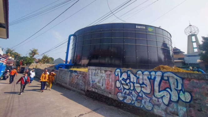 Majelis Hakim PTUN Bandung sidang lapangan di lokasi water tank Depok