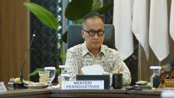 Menteri Perindustrian, Agus Gumiwang Kartasasmita