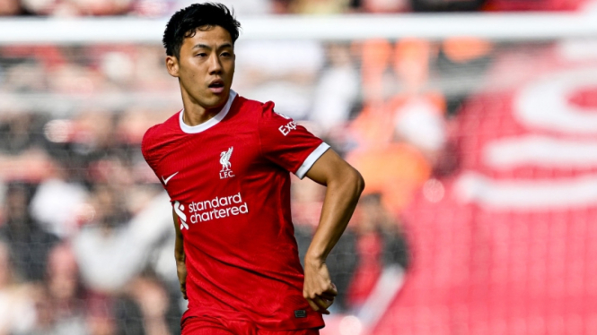Gelandang Liverpool, Wataru Endo
