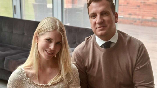 Maxi Lopez dan kekasihnya Daniela Christiansson