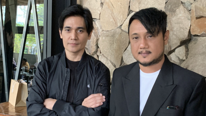 Tyo Nugros dan Joseph Saryuf.