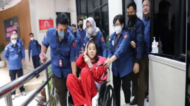 Hasnaeni 'wanita emas' dituntut hukuman 7 tahun penjara.