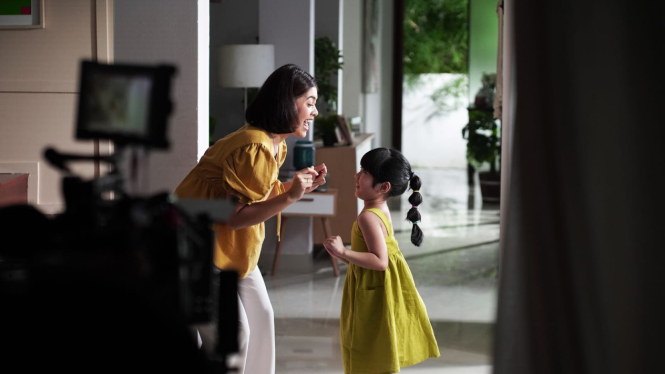 Ilustrasi adegan produksi syuting iklan