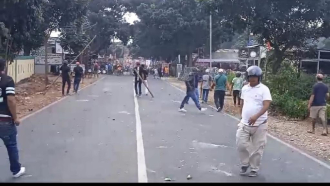 Pertikaian dua kelompok di Depok, Jawa Barat