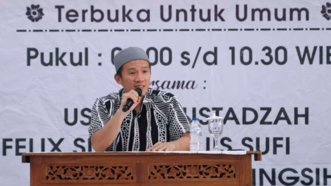 Ustaz Felix Siauw