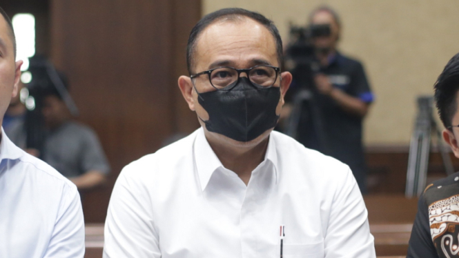 Rafael Alun Trisambodo, sidang Perdana