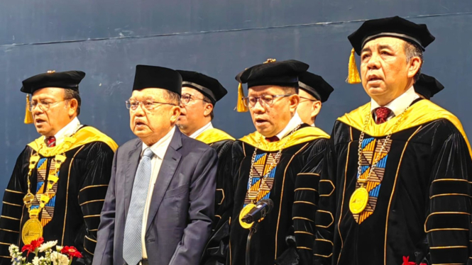 JK hadiri Wisuda Perdana Mahasiswa Program Pasca Sarjana UIII