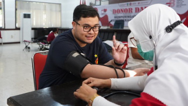 Bupati Kediri, Hanindhito Himawan Pramana