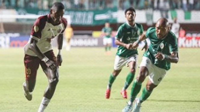 PSS Sleman vs PSM Makassar