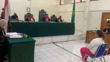 Lina Mukherjee Dituntut 2 Tahun Penjara