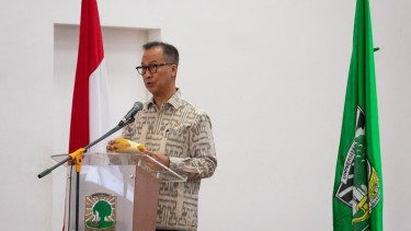 Menteri Perindustrian, Agus Gumiwang Kartasasmita