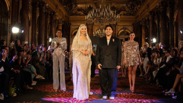 Koleksi Ivan Gunawan di Front Row Paris (FRP) 2023