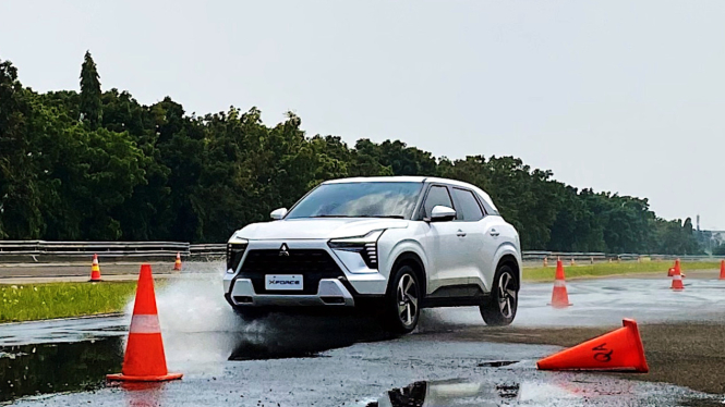 VIVA Otomotif: Mitsubishi Xforce