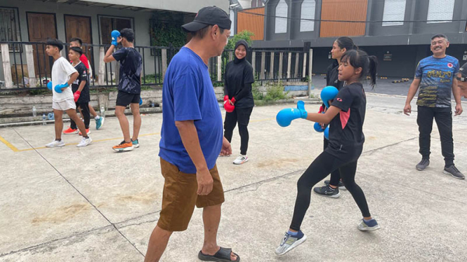 Atlet Karate Indonesia Renzo United jalani latihan
