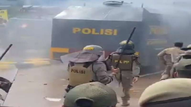 Kericuhan memanas buntut sengketa lahan di Pulau Rempang dan Galang, Batam