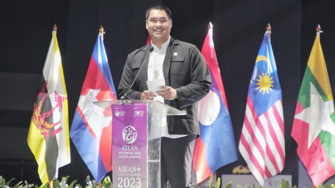 Menpora RI, Dito Ariotedjo