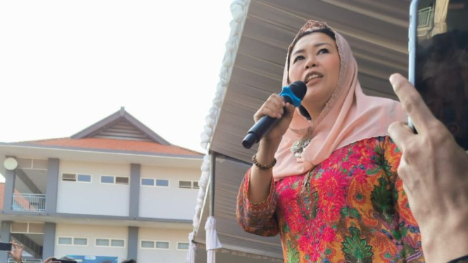 Putri Abdurrahman Wahid alias Gus Dur, Yenny Wahid 