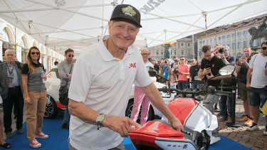 VIVA Otomotif: Mantan pembalap Suzuki, Kevin Schwantz