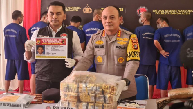 Polisi menggagalkan aksi kriminal pengiriman sabu dari Aceh.