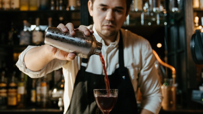 Ilustrasi bartender.
