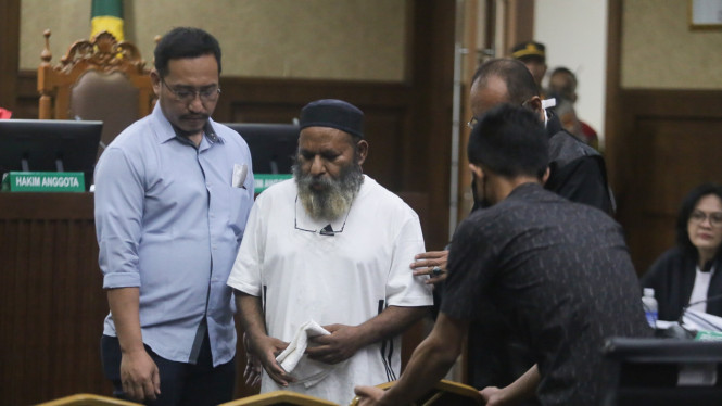 Lukas Enembe, Sidang Tuntutan