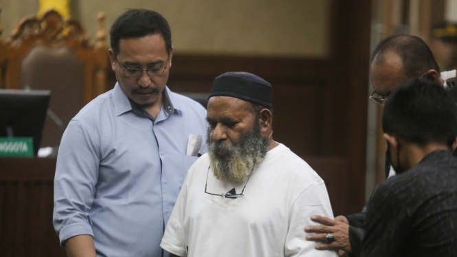 Lukas Enembe, Sidang Tuntutan