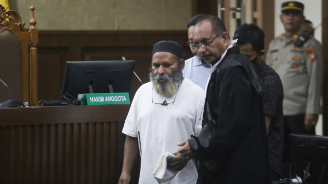 Lukas Enembe, Sidang Tuntutan