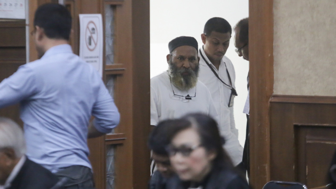 Lukas Enembe, Sidang Tuntutan