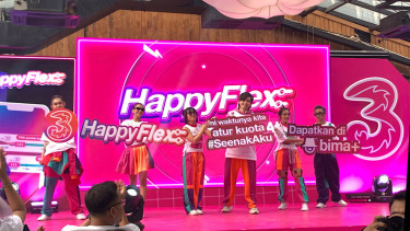 Operator Tri rilis produk HappyFlex.