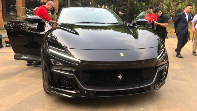 Ferrari Purosangue