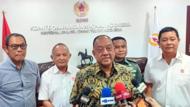 Ketua Umum KONI Pusat, Letjen TNI Purn Marciano