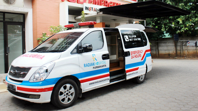 Ilustrasi mobil ambulans