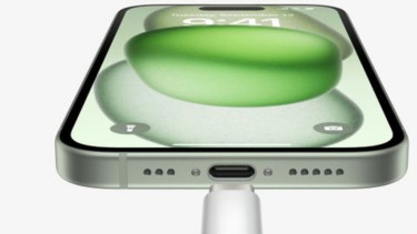 USB-C pada iPhone.