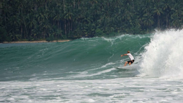 Ajang Surving Nias Pro 2023 di Kabupaten Nias Selatan, Sumut