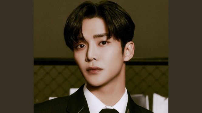 Rowoon.