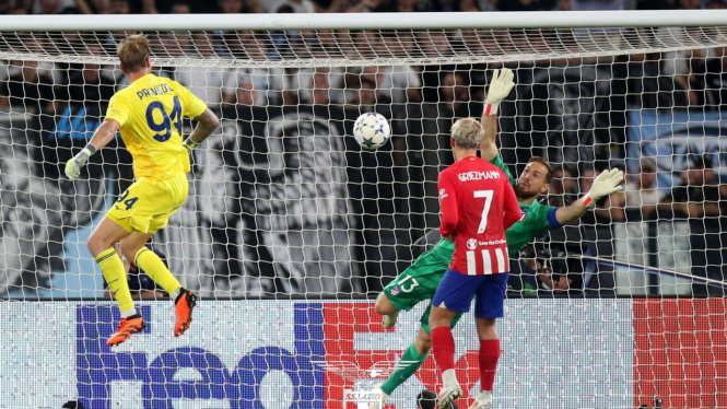 Kiper Lazio, Ivan Provedel Cetak Gol Penyeimbang