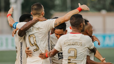 Pemain Bali United merayakan gol ke gawang Stallions