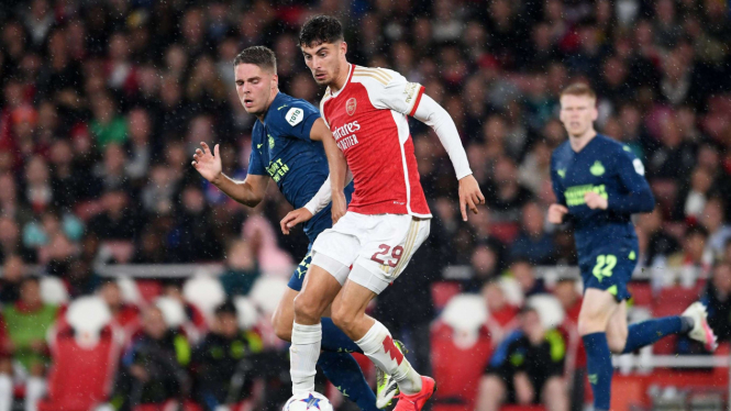 Duel Arsenal vs PSV
