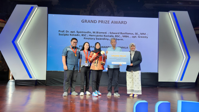 Fakultas Farmasi UP-Nucleus Farma raih penghargaan Indonesia Investor Day 2023