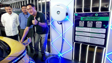 PARKING+ sediakan fasilitas pengisian kendaraan listrik di Mal Kota Kasablanka