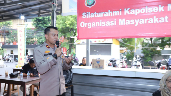 Kapolsek Mampang Kompol David Kanitero