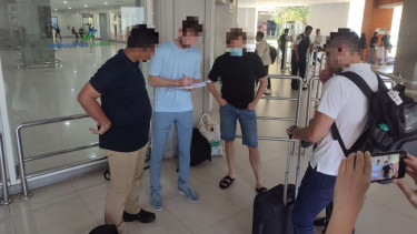 PM (32) warga Rusia buronan Interpol dideportasi ke negara dari Denpasar Bali