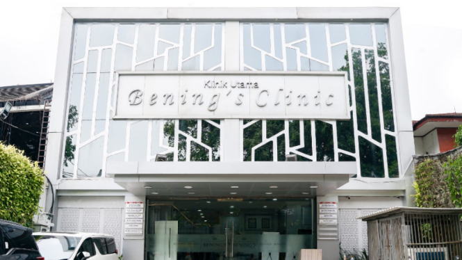 Klinik kecantikan Bening's Klinik milik Dokter Oky Pratama.