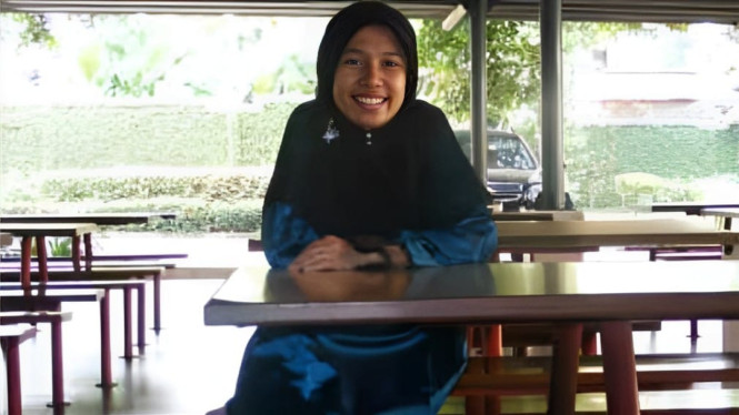 Sri Irdayati penerima apresiasi SATU Indonesia Awards 2010.